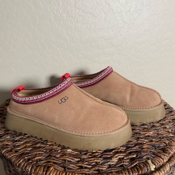 UGG Tan Tasman Suede Mule with Red Patterned Trim Size 11 - Picture 5 of 8
